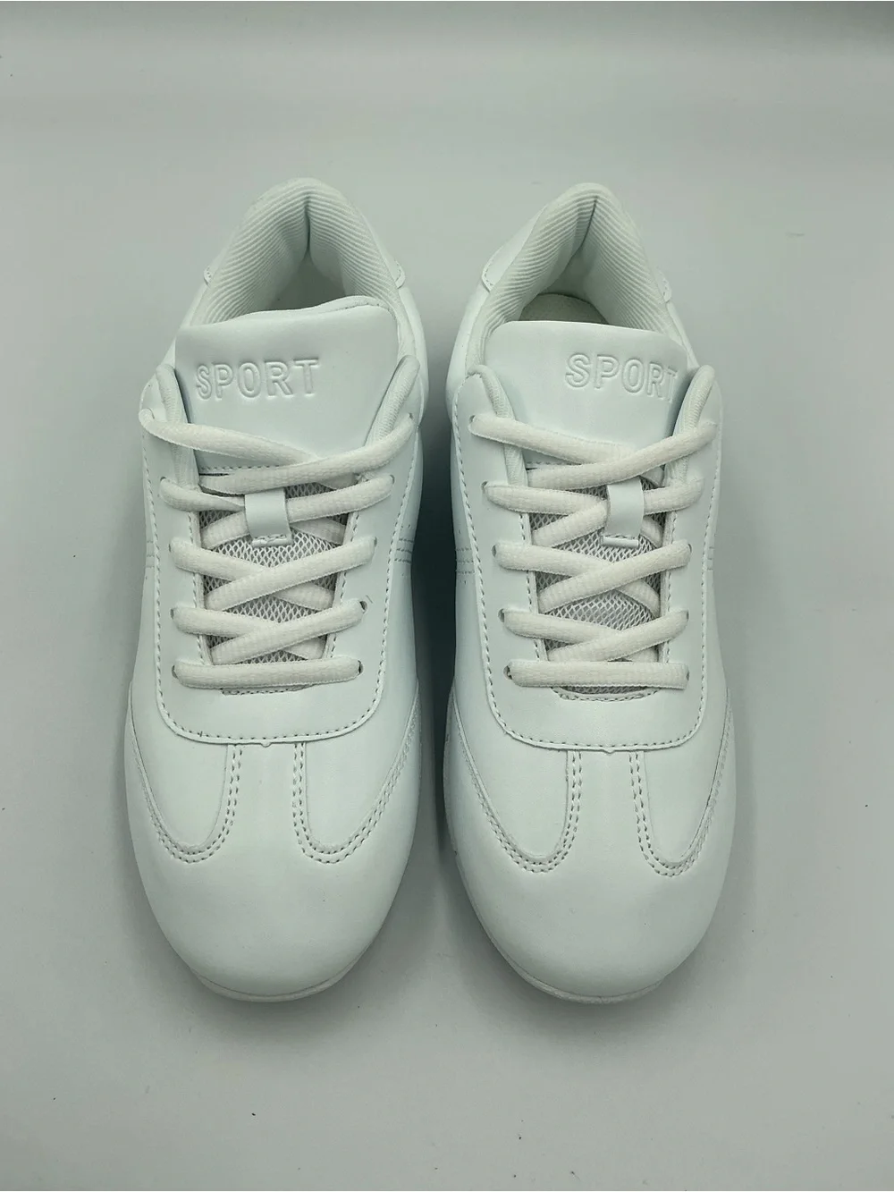 SPORT brand Lace-Up Girls Cheerleader White Sneakers Shoe Size 3/3.5 (36) NIB